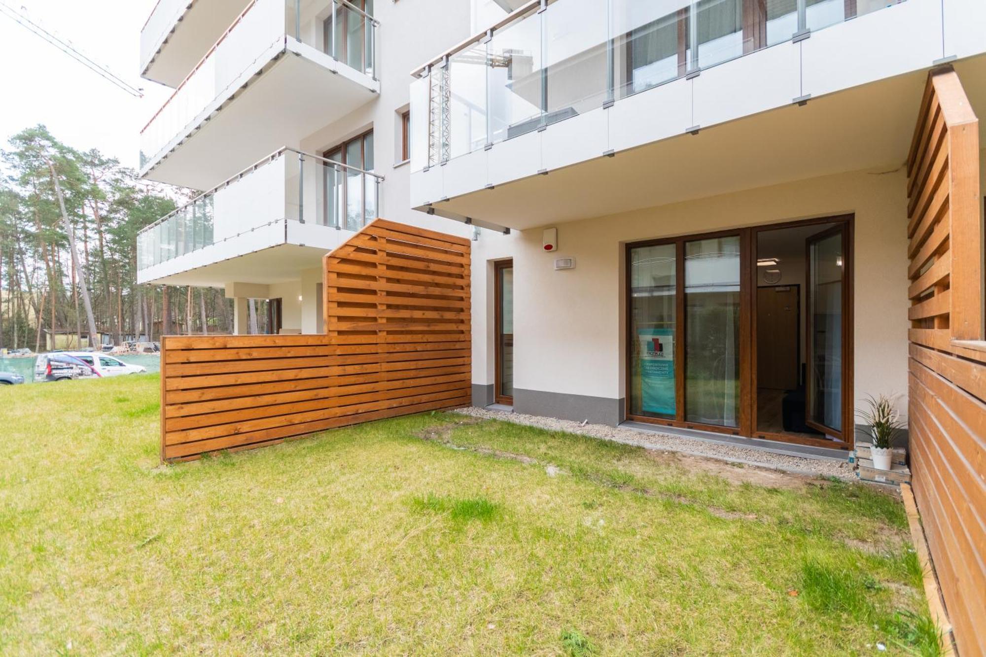 Apartamenty Mierzeja - Stegna Park Studio, 500 M Od Plazy Εξωτερικό φωτογραφία